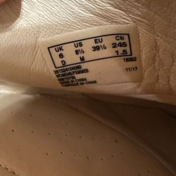 Clarks Pure Blush Leather Black Mules Size 8.5 - Picture 8 of 10